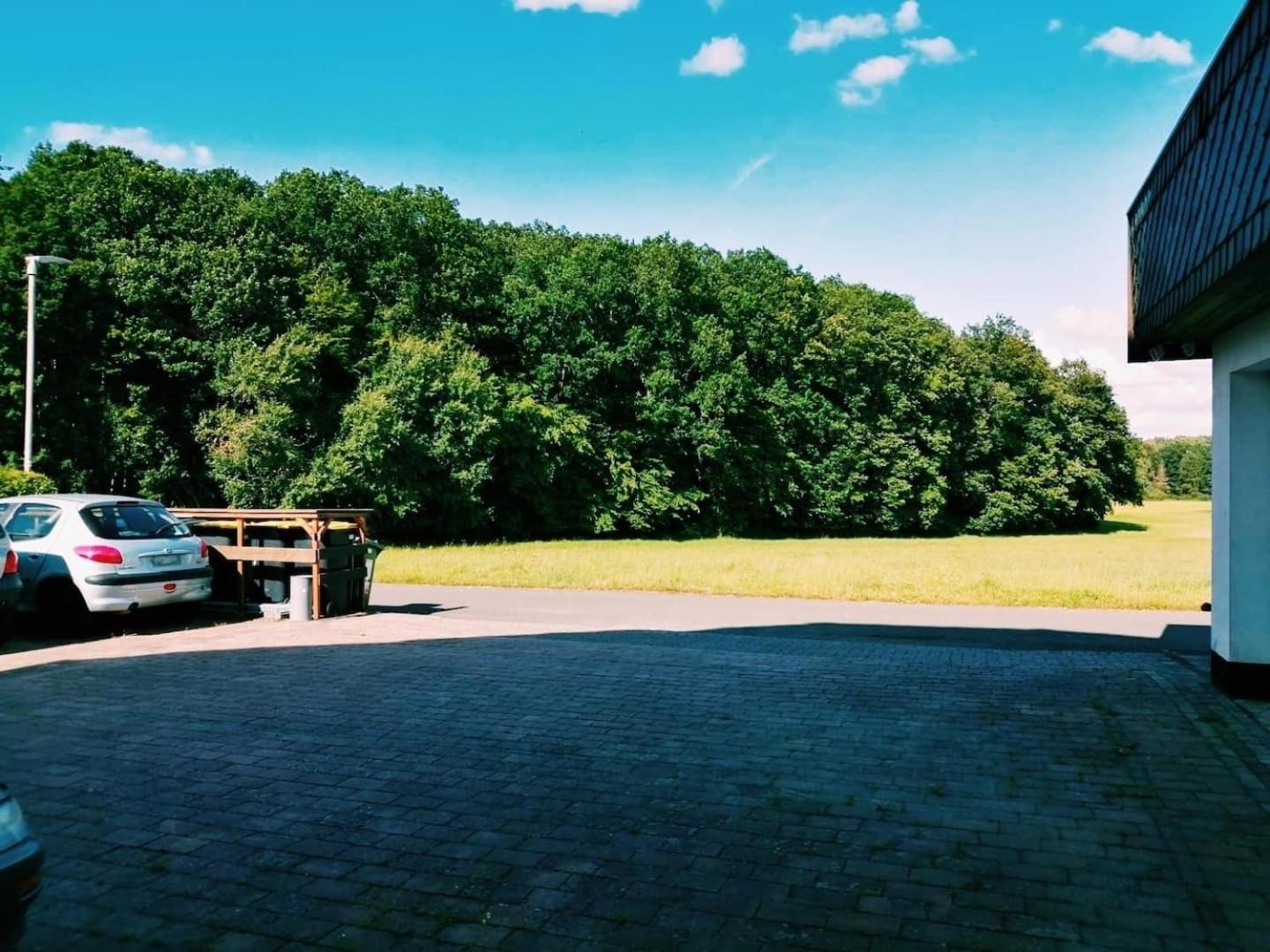 76 Qm Whg Im Eg Haus-Wohlfuehloase Vor Der Haustuer Apartment Gladenbach Bagian luar foto